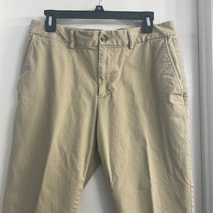 Men’s Old Navy Athletic fit Khakis